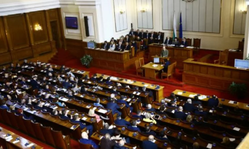 Официално: Парламентът обяви извънредно положение в цяла България!