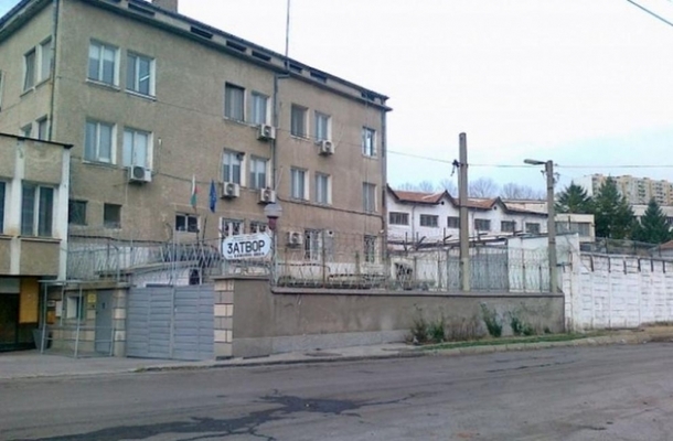Борисов разпореди да се заделят пари за назначаването на още 200 надзиратели в затворите