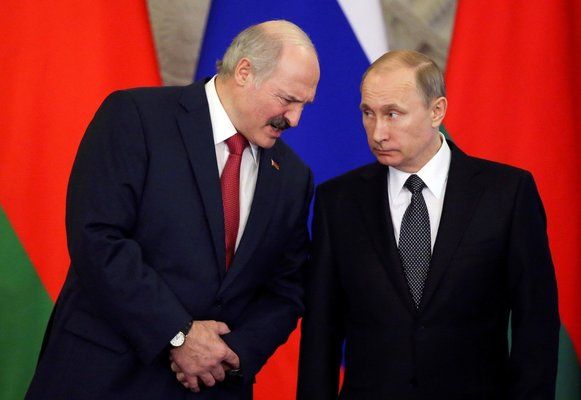 Путин и Лукашенко обсъдиха ситуацията в Беларус