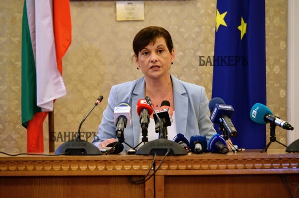 Даниела Дариткова: Не се търси конституционно мнозинство в този парламент