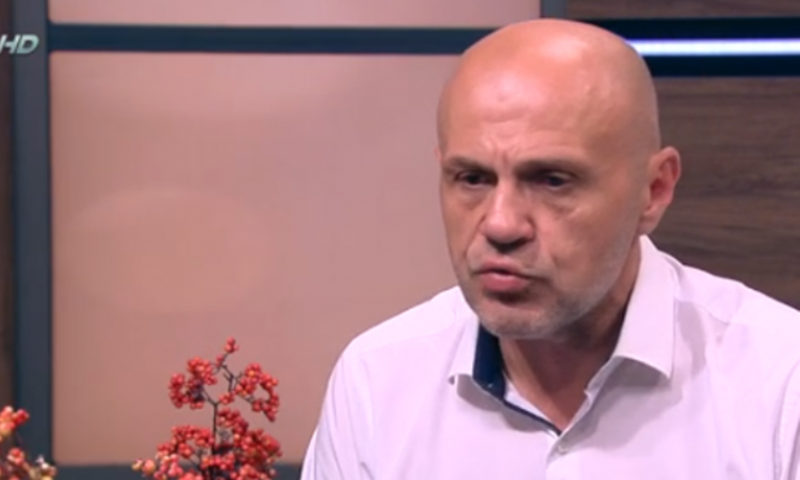 Томислав Дончев: Най-изгодно ни е да си подадем оставката