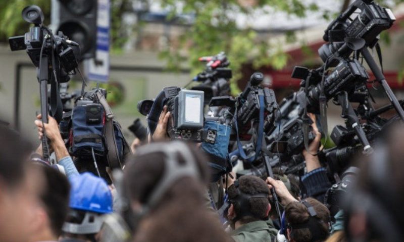 ЕК за България: Трябва да има разследване при насилие срещу журналисти