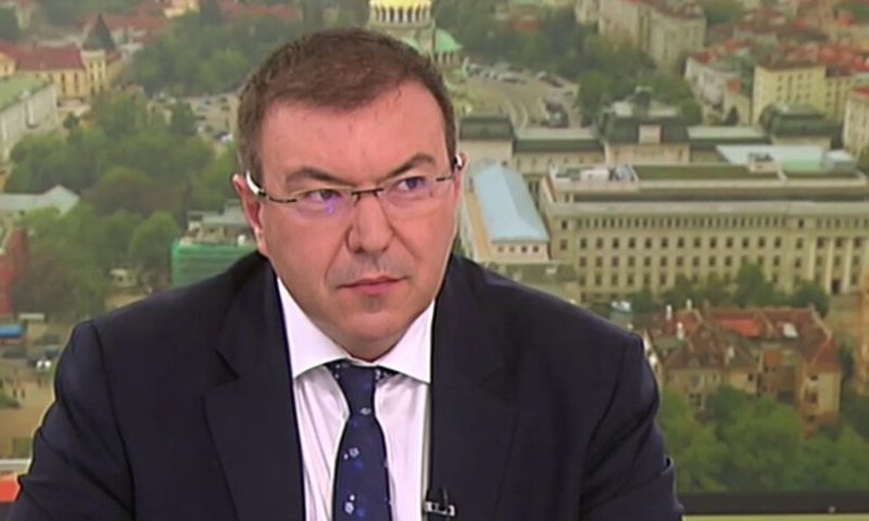 Министър Ангелов с важна информация за здравната обстановка у нас и брифингите на Щаба