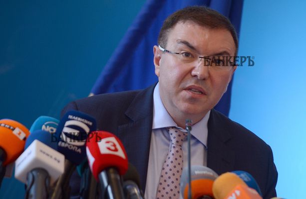 Здравният министър настоя за оставката на директора на Четвърта градска болница