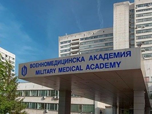 Бригаден генерал Николай Русев е във ВМА със симптоми на коронавирус