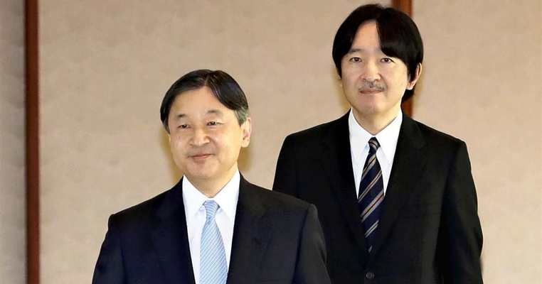 Япония обяви за престолонаследник брата на император Нарухито