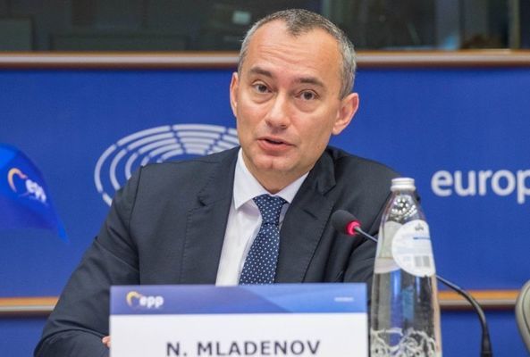 Предлагат Николай Младенов за специален пратеник на ООН за Либия
