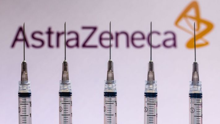 „АстраЗенека“ е открила начин да подобри ефективността на своята ваксина