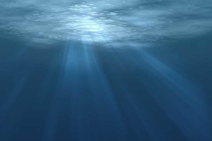 Китайска подводница достига най-дълбокото място на Земята