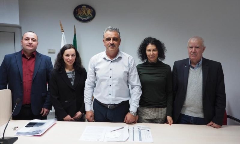 Кметът на Марица Димитър Иванов представи новите си заместници на последната сесия за тази година