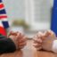 Великобритания и ЕС очертаха план за действие за Северна Ирландия