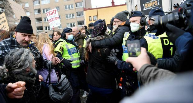 В Европа продължават протестите срещу ограничителните мерки