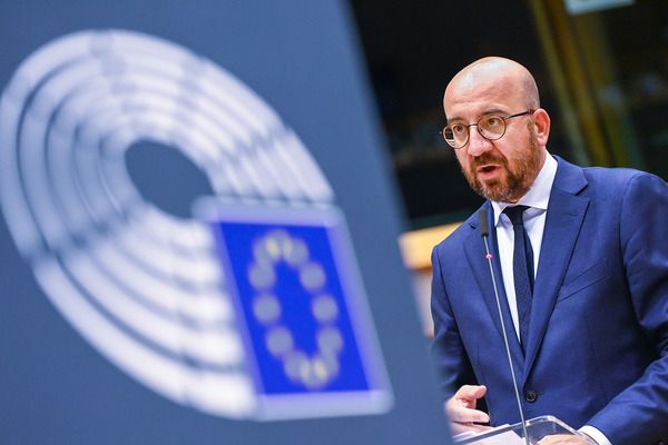 ЕС отхвърли обвиненията във „ваксинен национализъм“