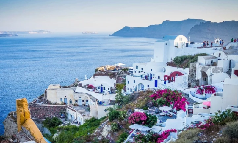 Нови правила за влизане в Гърция от 14 май