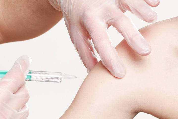 В Китай се ваксинират рекордните 20 милиона души дневно