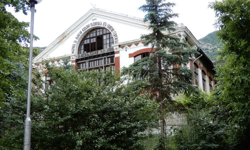 Д-р Емил Кабаиванов договори работна среща в Министерство на културата по проблема с щампата в Карлово