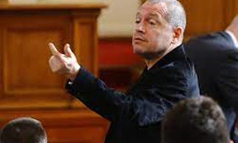 Тошко Йорданов с ултиматум „или – или“ към другите партии в парламента